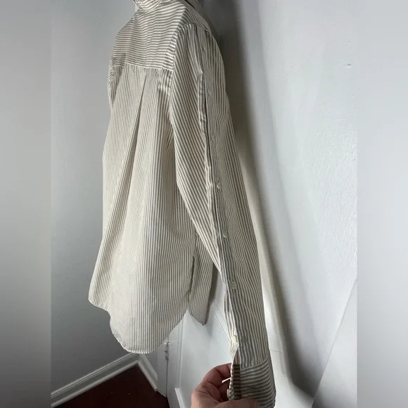 Akris Punto Luxury Beige & White Designer Striped Blouse with Button Details - Picture 6 of 8
